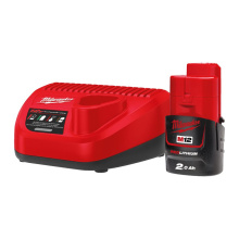PACK BATTERIE M12NRJ-201  MILWAUKEE COMPRENANT: